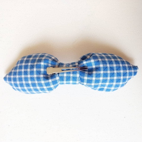 Other - Bow Hair clip , one of a kind , handmade 🙆🎀